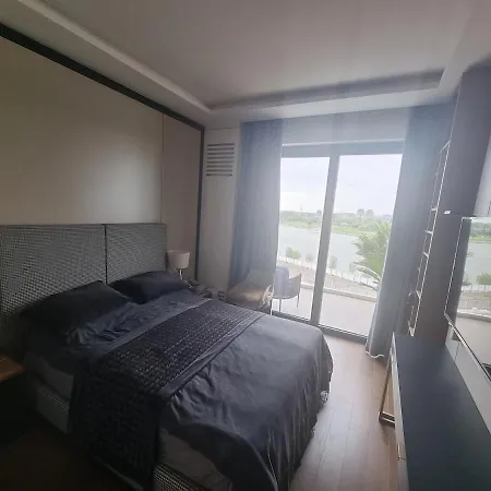 Exclusive Bw Terraces